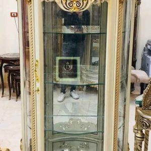 Lemari Hias Sudut Ruang Makan Mewah